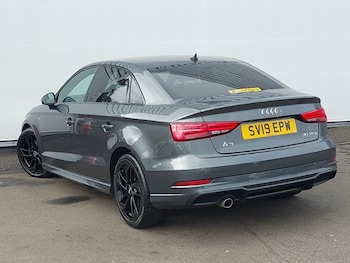 Used Audi A3 2019 for sale - 79070013: Photo