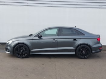 Used Audi A3 2019 for sale - 79070013: Photo