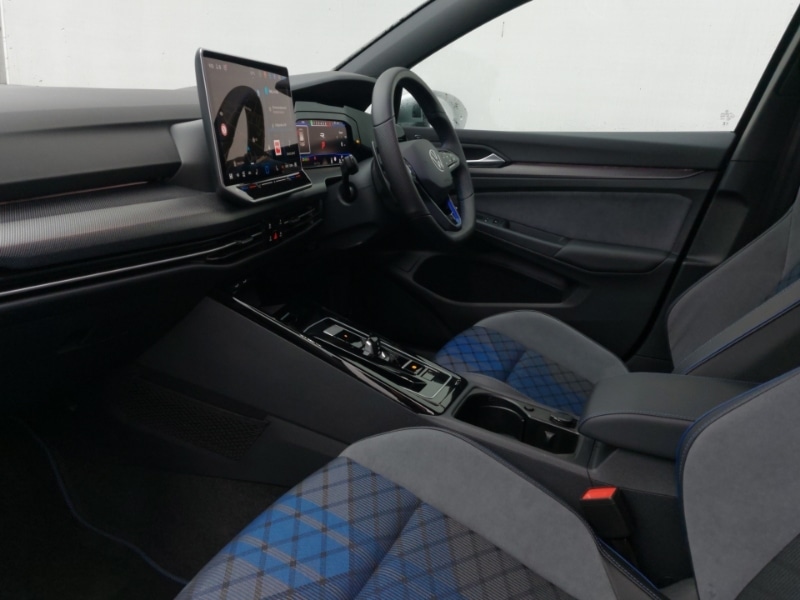 Used Volkswagen Golf 2025 for sale - 76726363: Photo 5