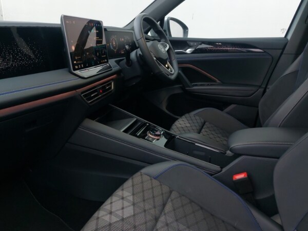 Used Volkswagen Tiguan 2025 for sale - 76208521: Photo 5
