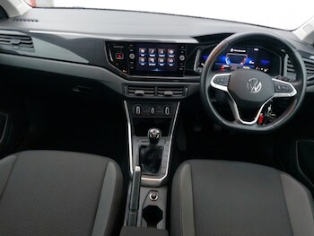 Used Volkswagen Polo 2022 for sale - 76982993: Photo