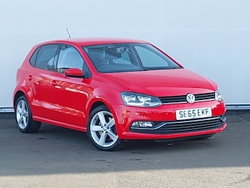 Used Volkswagen Polo 2015 for sale - 77956459: Photo
