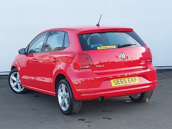 Used Volkswagen Polo 2015 for sale - 77956459: Photo