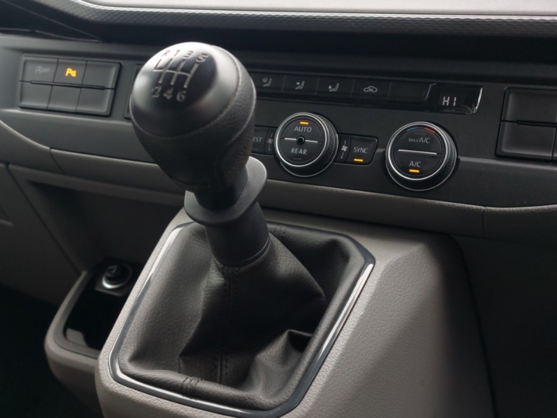 Used Volkswagen Transporter Shuttle 2024 for sale - 78074808: Photo 16