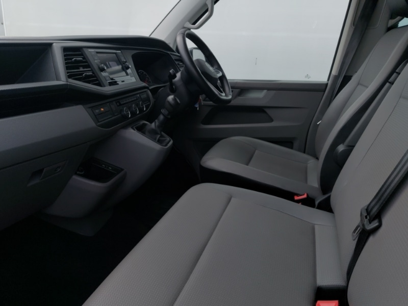 Used Volkswagen Transporter Shuttle 2024 for sale - 78074808: Photo 5