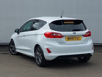 Used Ford Fiesta 2018 for sale - 78567653: Photo