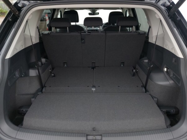 Used Volkswagen Tiguan Allspace 2025 for sale - 75133095: Photo 8