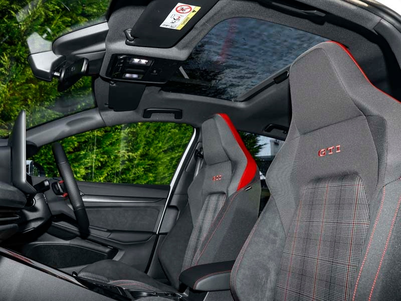 Used Volkswagen Golf 2025 for sale - 77357856: Photo 10