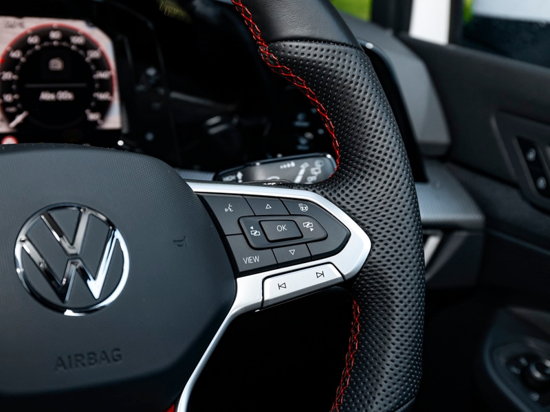 Used Volkswagen Golf 2025 for sale - 77357856: Photo 12