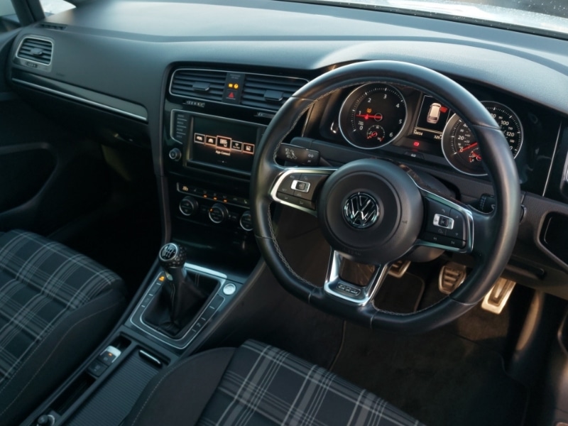 Used Volkswagen Golf 2016 for sale - 78013342: Photo 14