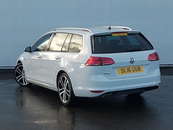 Used Volkswagen Golf 2016 for sale - 78013342: Photo