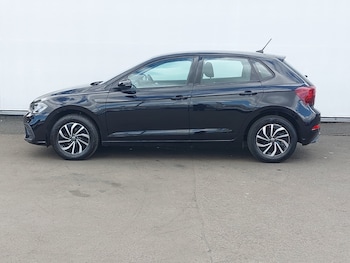 Used Volkswagen Polo 2024 for sale - 79480935: Photo
