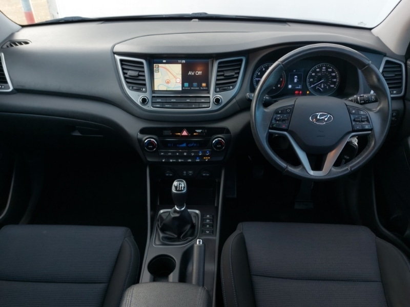 Used Hyundai TUCSON 2018 for sale - 76354555: Photo 2