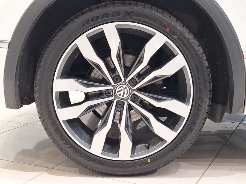 Used Volkswagen Tiguan 2018 for sale - 77731313: Photo 12