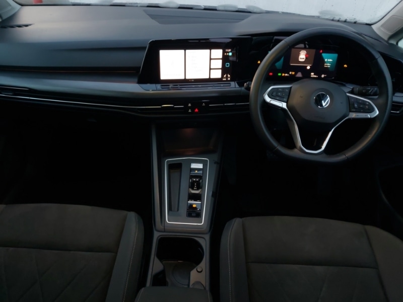 Used Volkswagen Golf 2021 for sale - 76982981: Photo 2