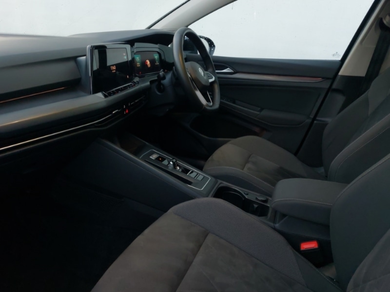 Used Volkswagen Golf 2021 for sale - 76982981: Photo 5