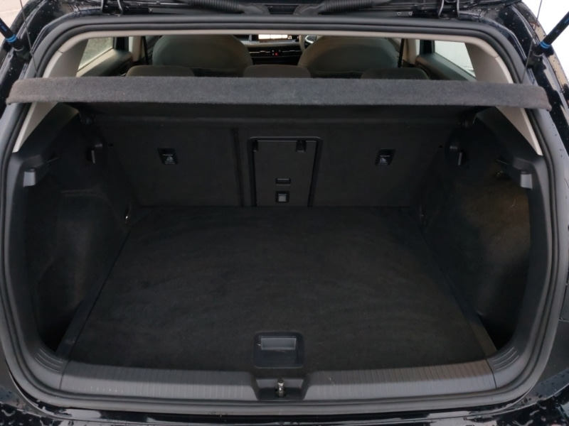 Used Volkswagen Golf 2021 for sale - 76982981: Photo 8