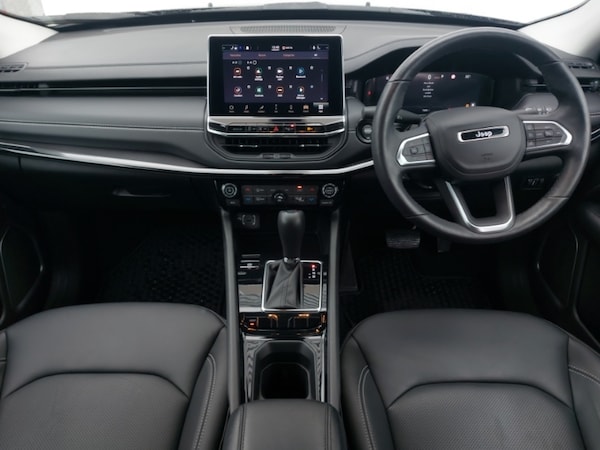 Used Jeep Compass 2023 for sale - 76199117: Photo 2