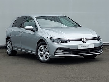 Volkswagen - Golf