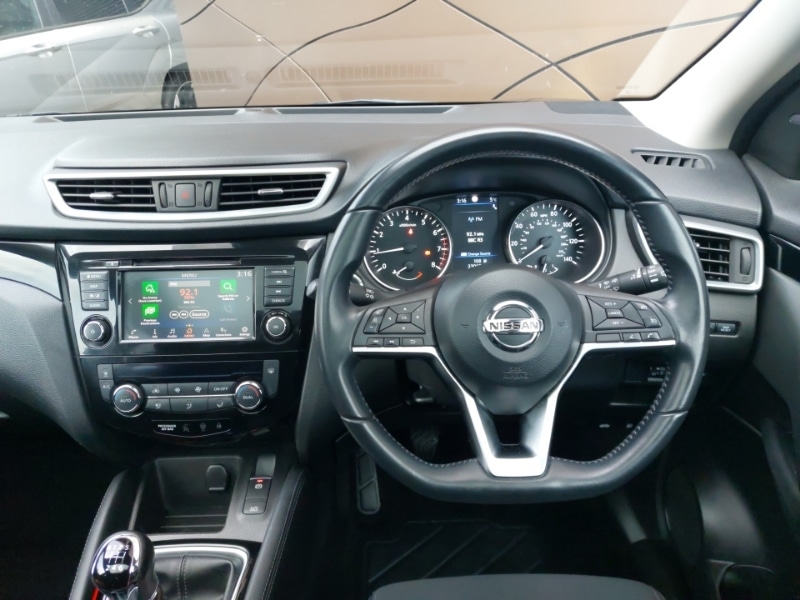 Used Nissan Qashqai 2020 for sale - 77704440: Photo 2