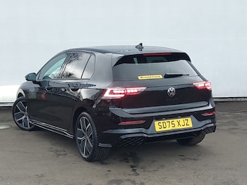 Used Volkswagen Golf 2025 for sale - 77751143: Photo