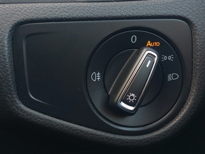 Used Volkswagen Golf 2018 for sale - 77964228: Photo 18