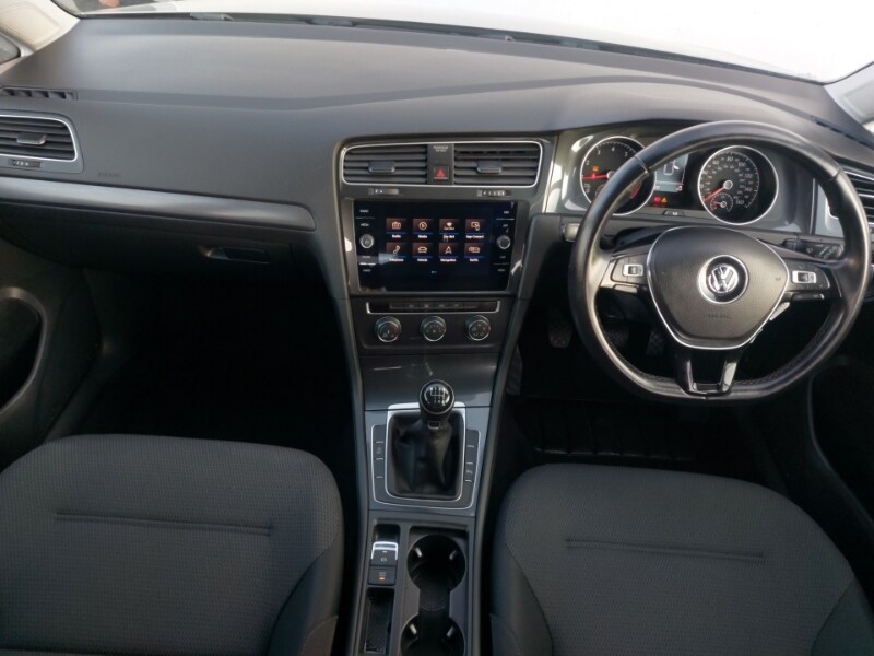 Used Volkswagen Golf 2018 for sale - 77964228: Photo 2