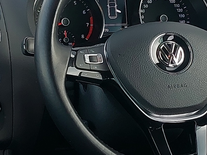 Used Volkswagen Polo 2015 for sale - 77982183: Photo 10