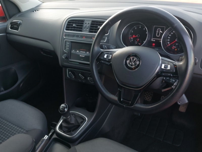 Used Volkswagen Polo 2015 for sale - 77982183: Photo 13