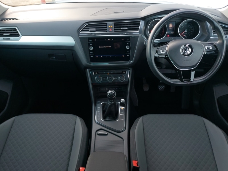 Used Volkswagen Tiguan 2019 for sale - 77750643: Photo 2