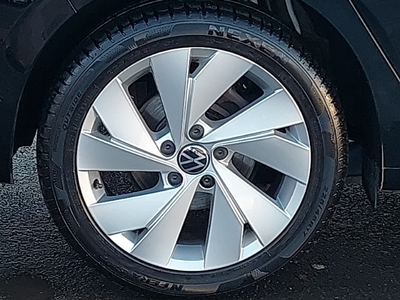 Used Volkswagen Golf 2024 for sale - 76834328: Photo 12