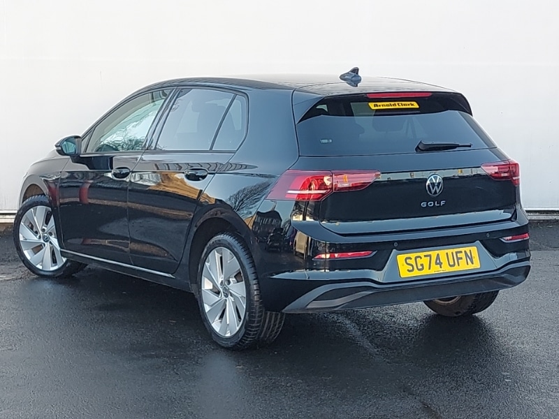 Used Volkswagen Golf 2024 for sale - 76834328: Photo 3