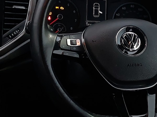 Used Volkswagen T-Roc 2018 for sale - 76221582: Photo 10
