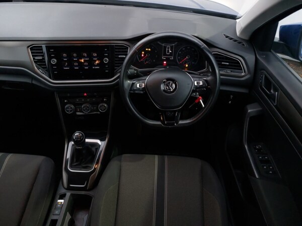 Used Volkswagen T-Roc 2018 for sale - 76221582: Photo 11
