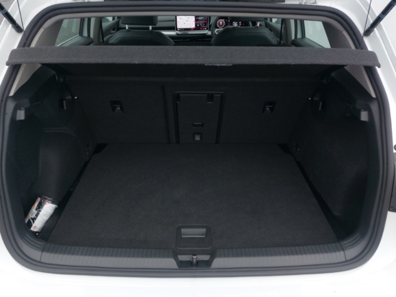 Used Volkswagen Golf 2024 for sale - 76335767: Photo 8