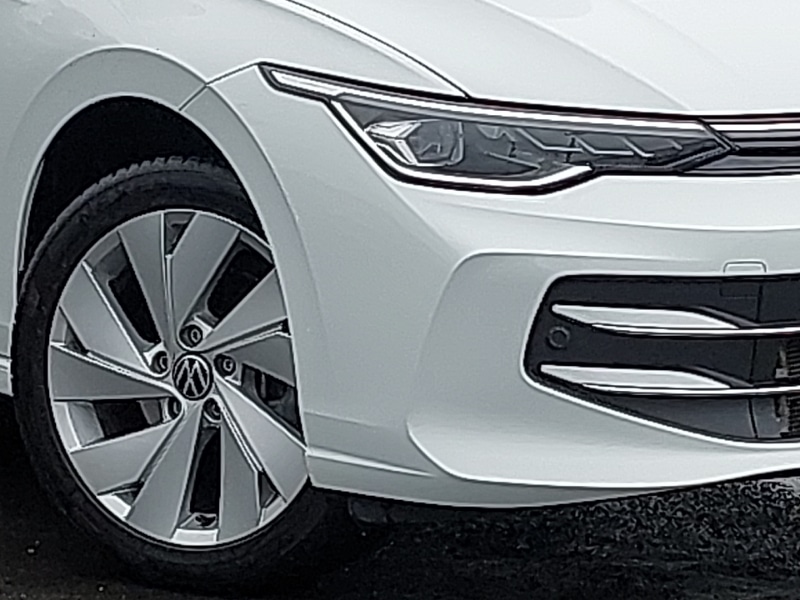 Used Volkswagen Golf 2024 for sale - 76335767: Photo 9