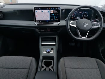 Used Volkswagen Tiguan 2024 for sale - 75400116: Photo