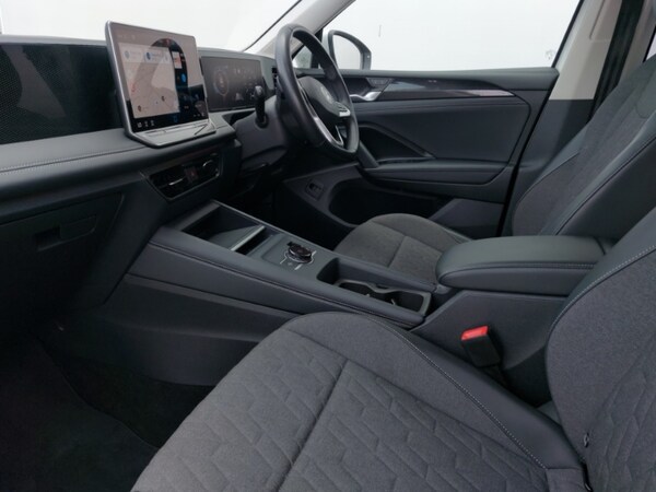 Used Volkswagen Tiguan 2024 for sale - 75400116: Photo 5