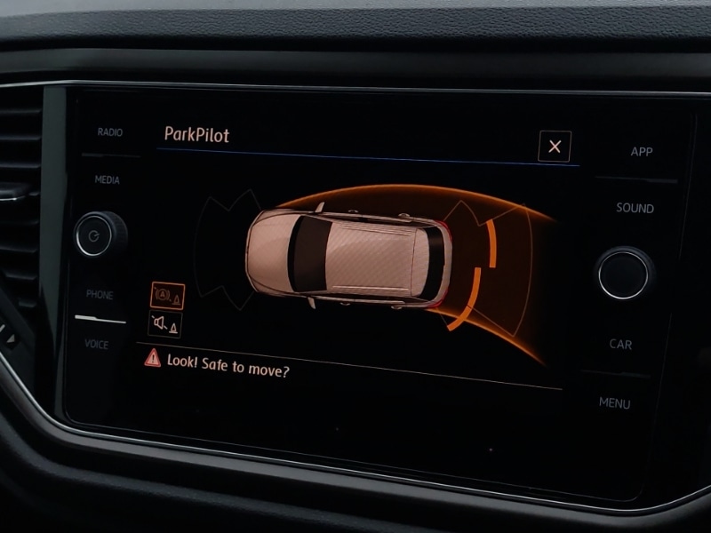 Used Volkswagen T-Roc 2018 for sale - 76721511: Photo 16