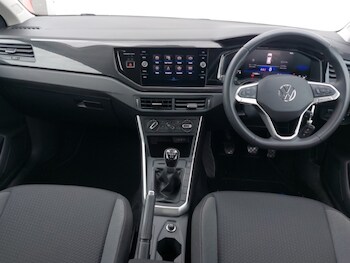 Used Volkswagen Polo 2024 for sale - 78440038: Photo