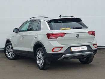 Used Volkswagen T-Roc 2024 for sale - 75076862: Photo
