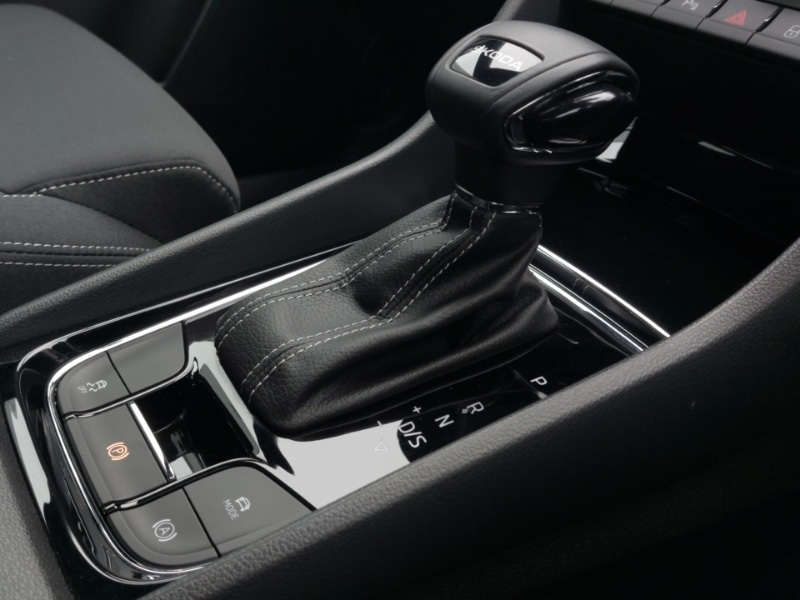 Used Skoda Karoq 2024 for sale - 75989550: Photo 15