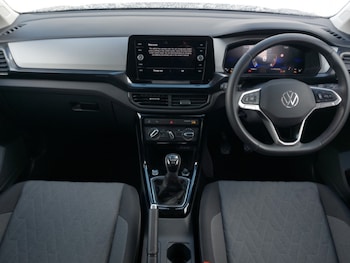 Used Volkswagen T-Cross 2024 for sale - 75939643: Photo