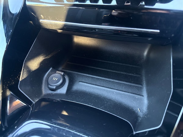 Used Peugeot 208 2023 for sale - 75996060: Photo 35
