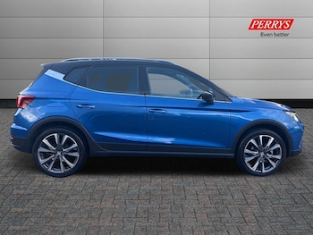 Used SEAT Arona 2024 for sale - 75970648: Photo