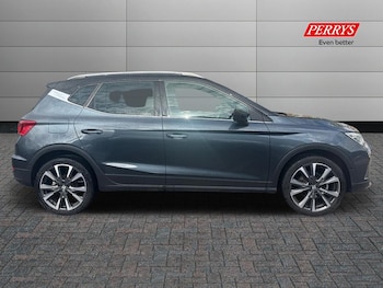Used SEAT Arona 2024 for sale - 75970683: Photo