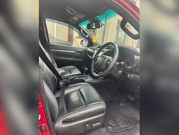 Used Toyota Hilux 2023 for sale - 75983652: Photo