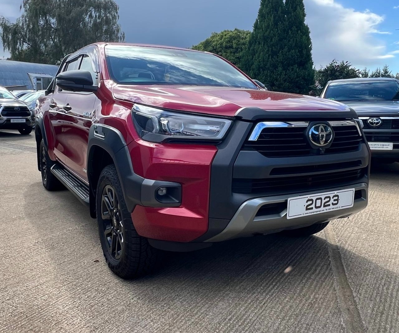 Used Toyota Hilux 2023 for sale - 75983652: Photo 5