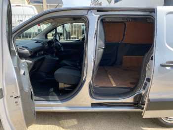 Used Toyota ProAce 2021 for sale - 74507302: Photo
