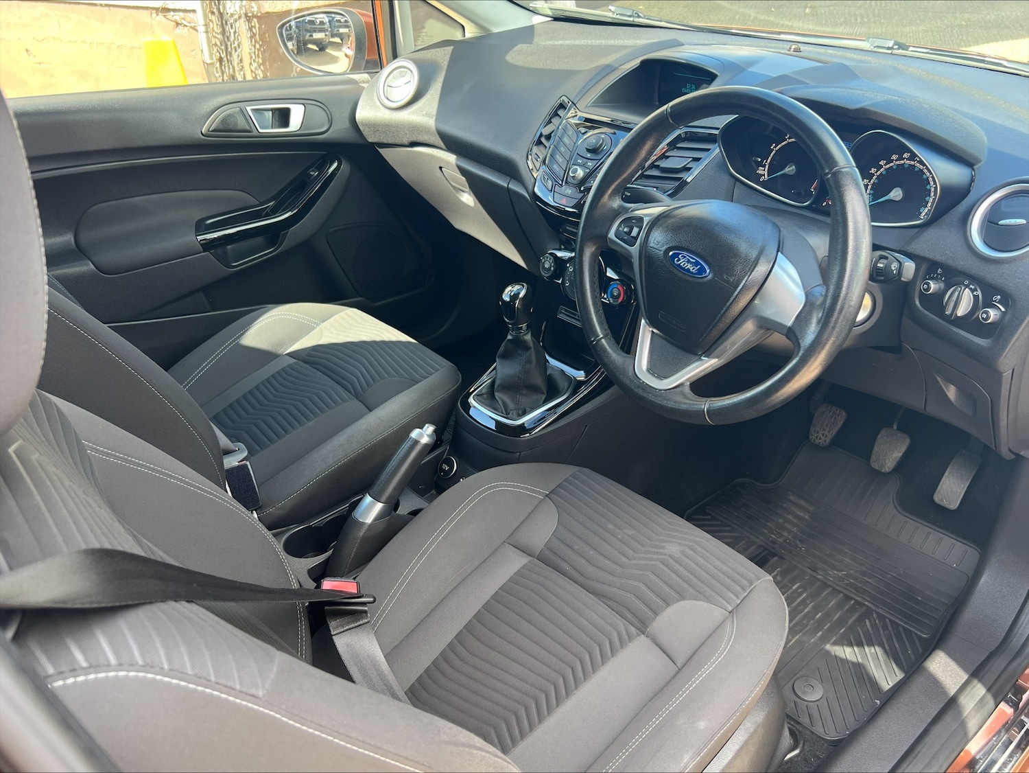 Used Ford Fiesta 2013 for sale - 75982888: Photo 3